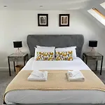 Cowley Road Stay