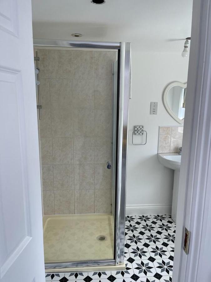 Cowley Road Ostello Oxford